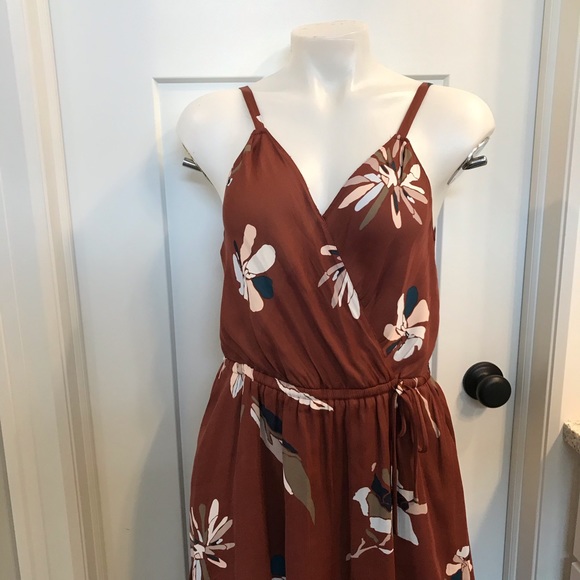 Mossimo Supply Co. Dresses & Skirts - Mossimo Crimson Floral Dress